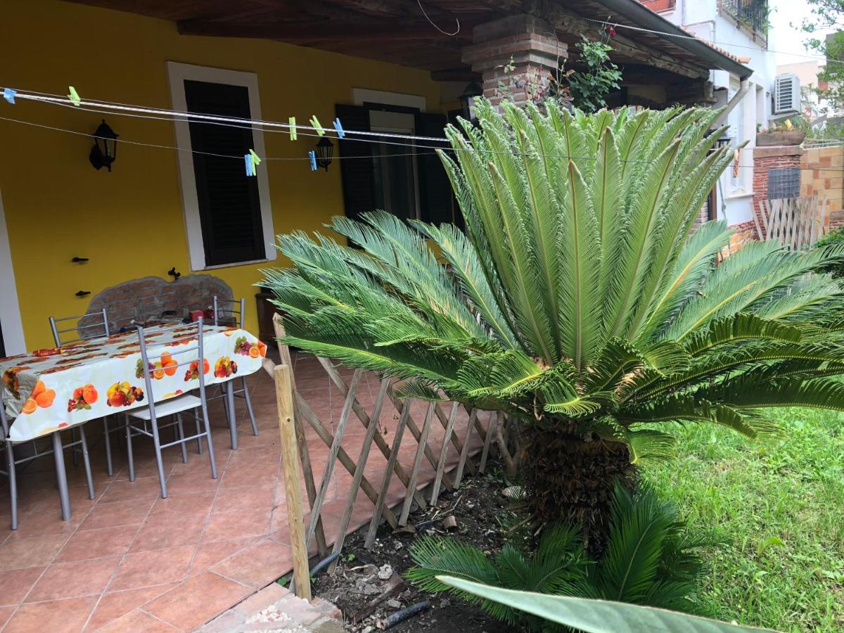 Bed and Breakfast Marinette Barcellona Pozzo di Gotto Exterior foto
