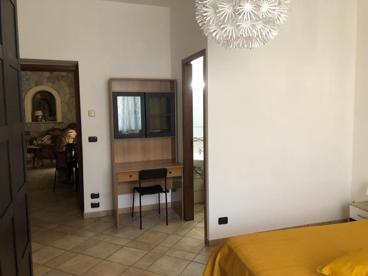 Bed and Breakfast Marinette Barcellona Pozzo di Gotto Exterior foto